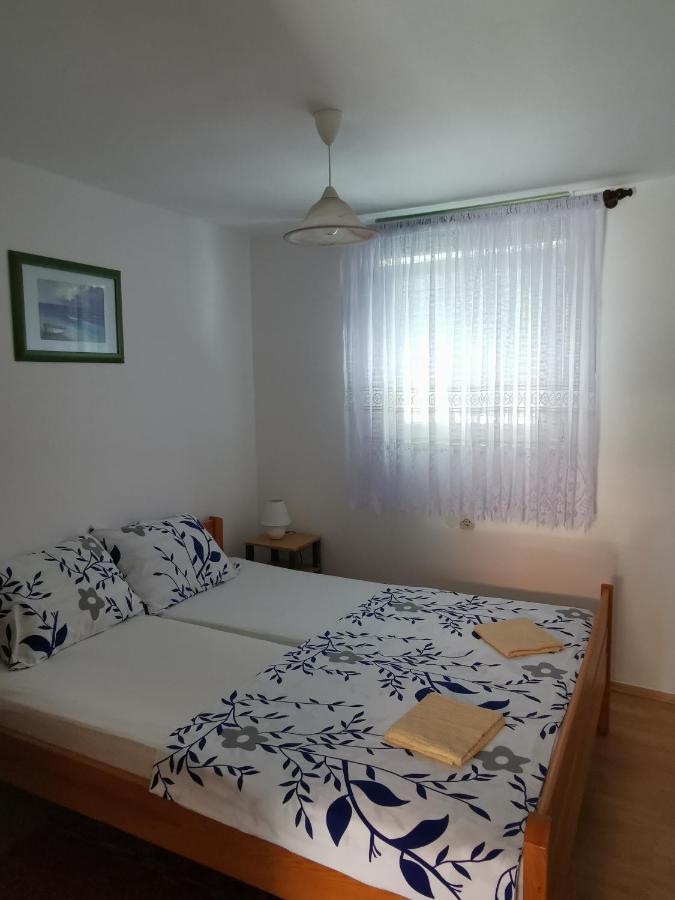 Apartmani Trupeljak Мандре Екстериор снимка