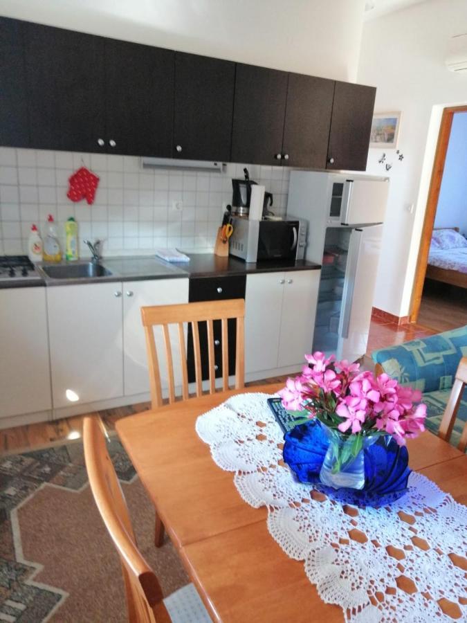 Apartmani Trupeljak Мандре Екстериор снимка