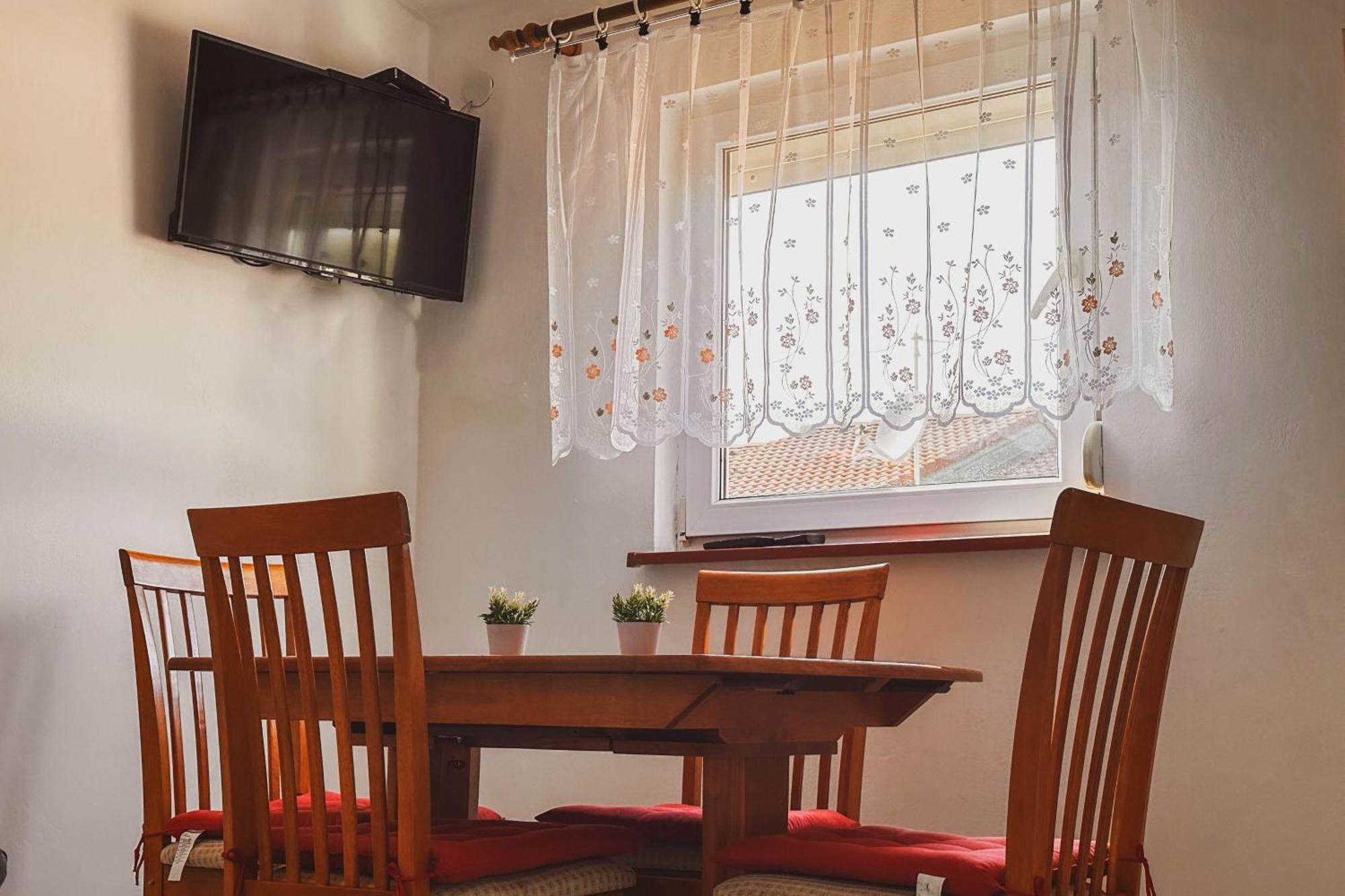 Apartmani Trupeljak Мандре Стая снимка